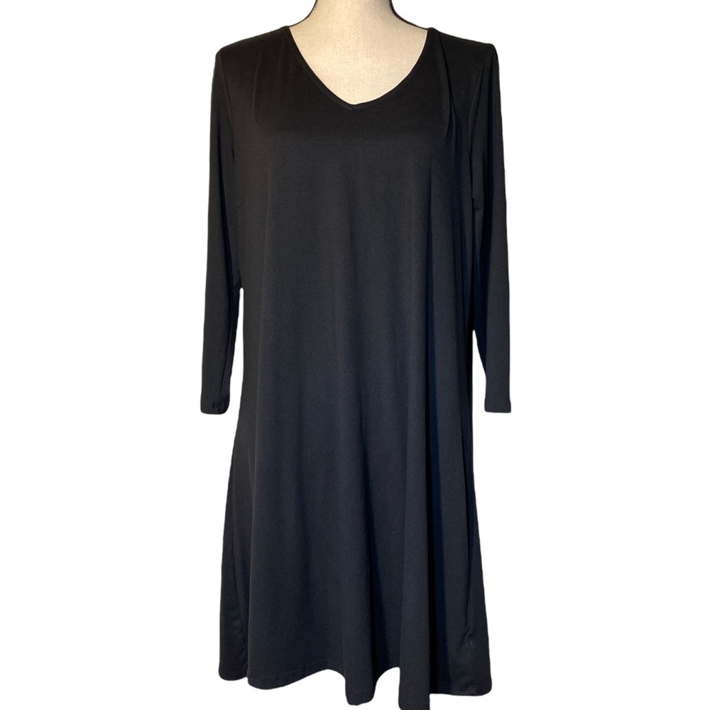 New Directions Black Dress Size: Medium NWT
